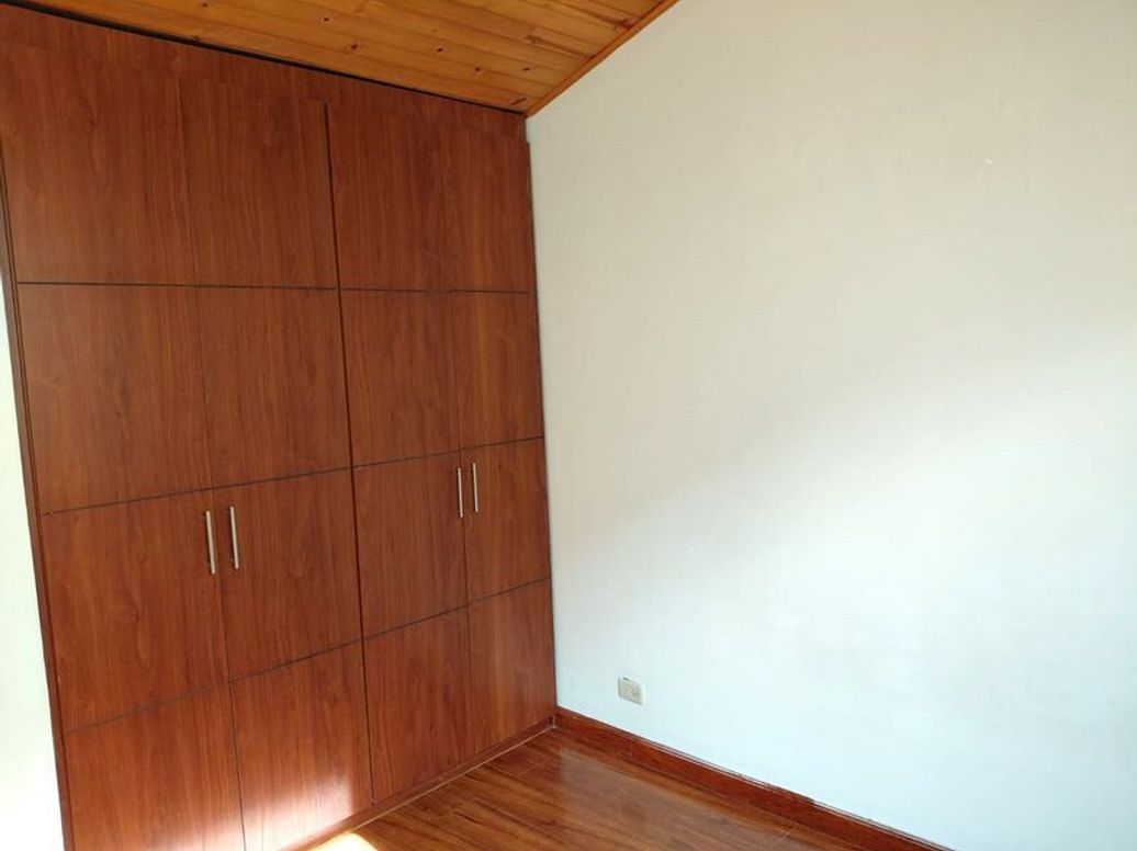 Apartamento de 3 alcobas en venta en Cr Quintas De San Pedro Et. Iii, Bogotá, 59 m² · foto 13 de 16