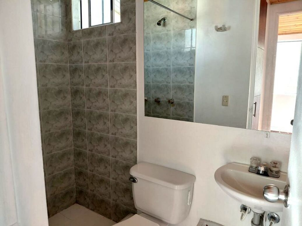 Apartamento de 3 alcobas en venta en Cr Quintas De San Pedro Et. Iii, Bogotá, 59 m² · foto 15 de 16