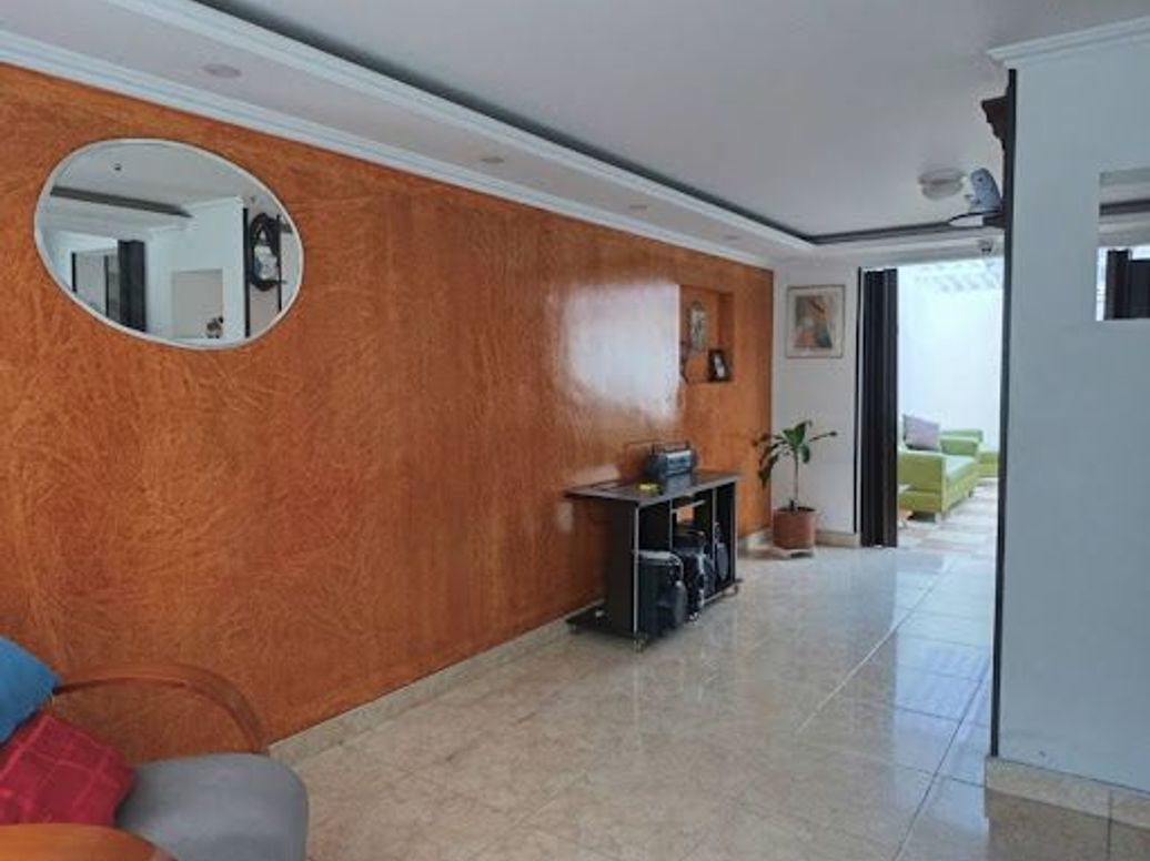 Casa de 4 alcobas en venta en Ciudad Kennedy Central, Bogotá, 129 m² · foto 4 de 20