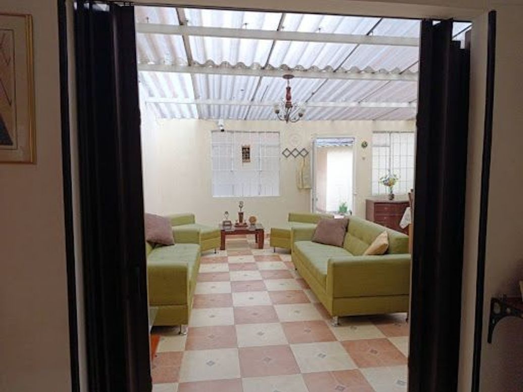 Casa de 4 alcobas en venta en Ciudad Kennedy Central, Bogotá, 129 m² · foto 15 de 20