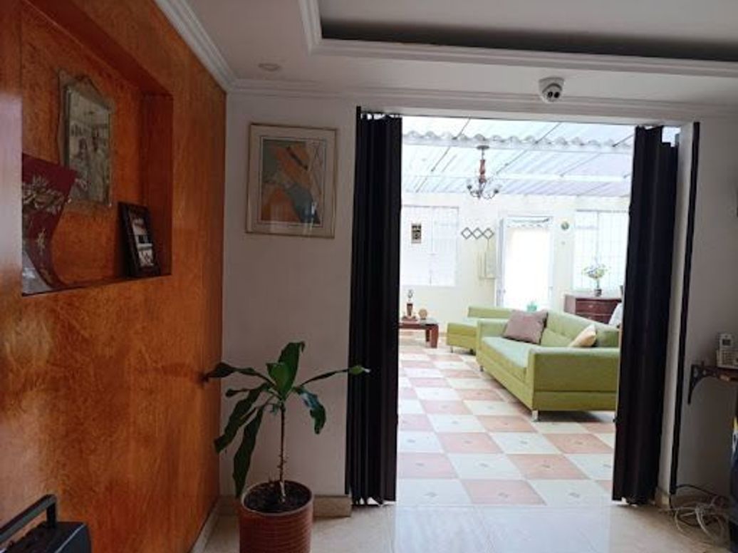 Casa de 4 alcobas en venta en Ciudad Kennedy Central, Bogotá, 129 m² · foto 14 de 20