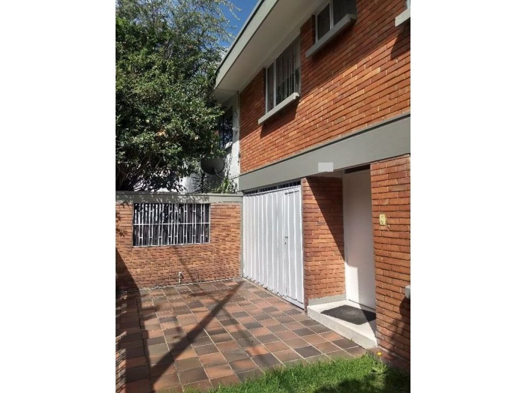 Casa de 3 alcobas en venta en Polo Club, Bogotá, 234 m² · foto 18 de 20