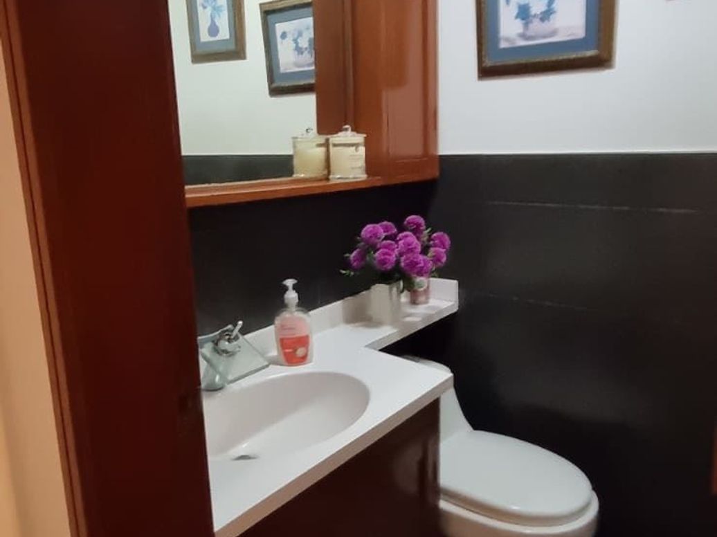 Apartamento de 3 alcobas en venta en Cedro Golf, Bogotá, 117 m² · foto 10 de 20