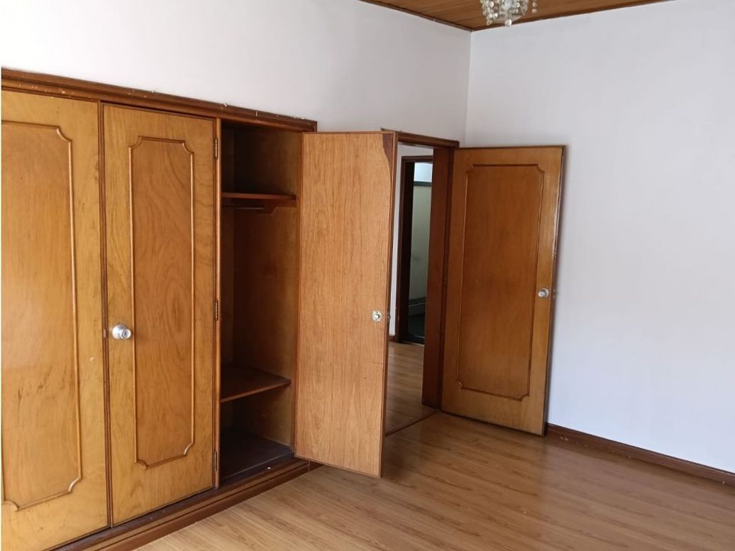 Casa de 4 alcobas en venta en Nicolas De Federman, Bogotá, 265 m² · foto 8 de 20