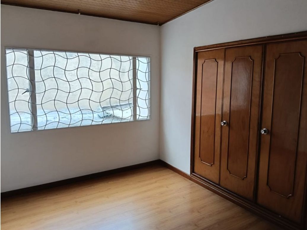 Casa de 4 alcobas en venta en Nicolas De Federman, Bogotá, 265 m² · foto 9 de 20