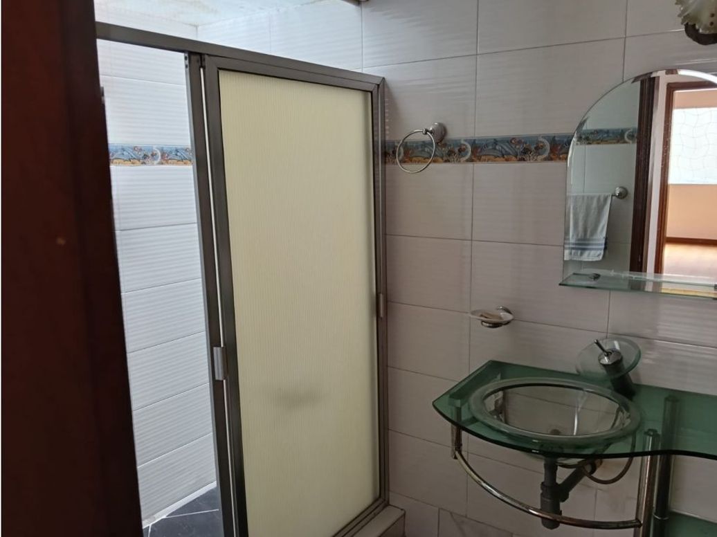 Casa de 4 alcobas en venta en Nicolas De Federman, Bogotá, 265 m² · foto 6 de 20