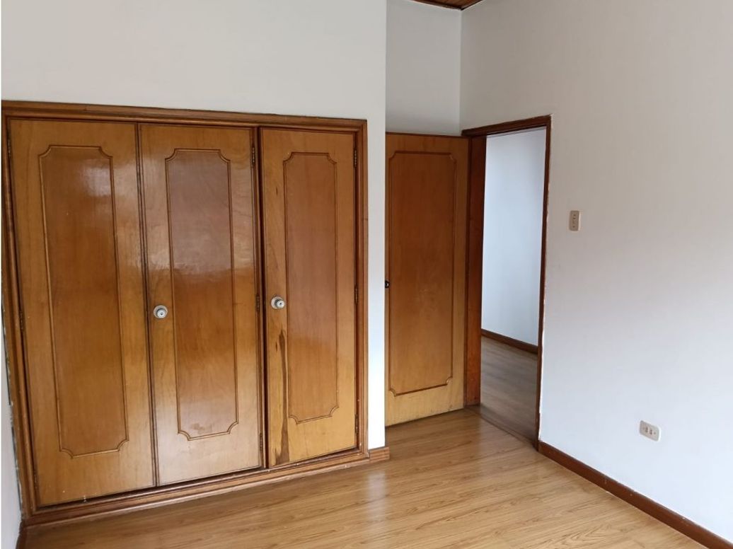 Casa de 4 alcobas en venta en Nicolas De Federman, Bogotá, 265 m² · foto 13 de 20