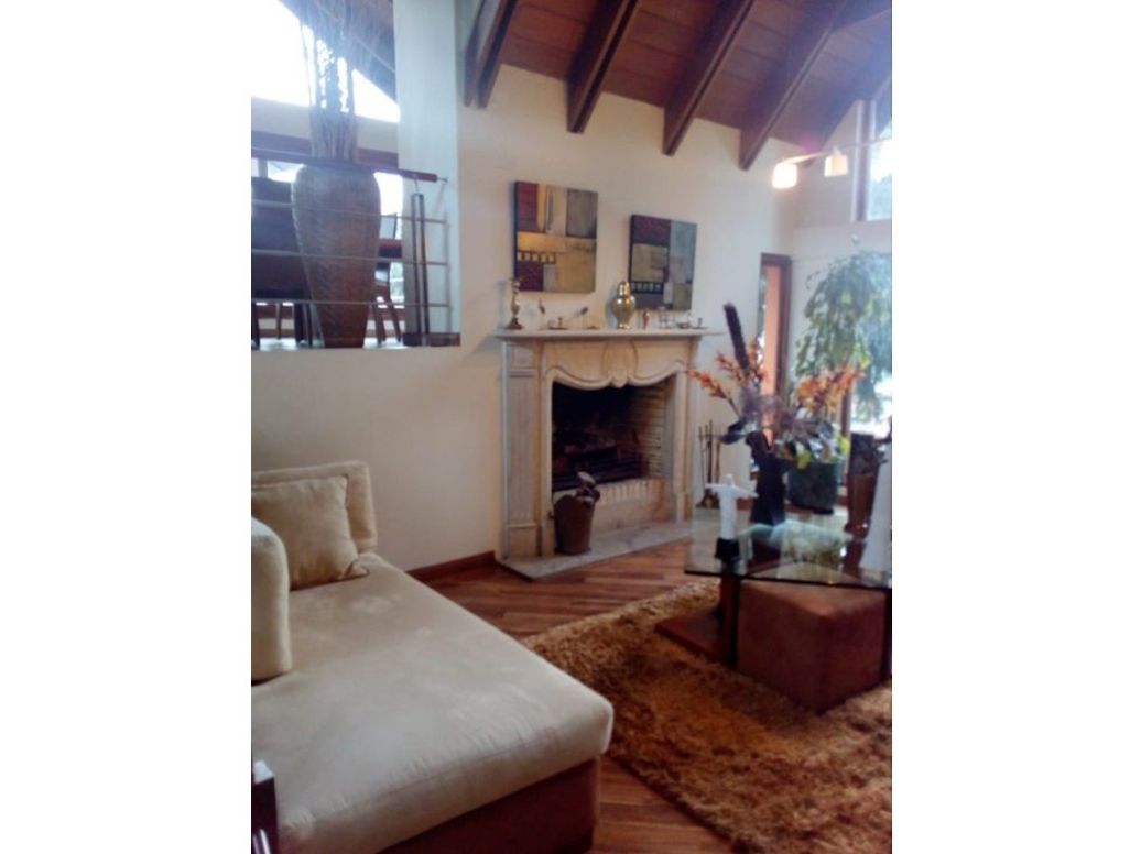 Casa de 4 alcobas en venta en Bosque De Pinos, Bogotá, 500 m² · foto 11 de 20
