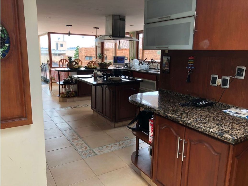 Casa de 4 alcobas en venta en Bosque De Pinos, Bogotá, 500 m² · foto 12 de 20