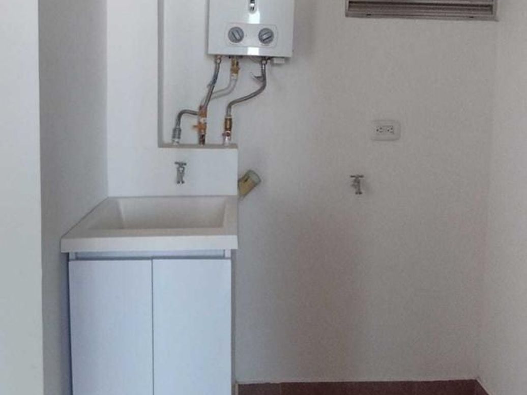 Apartamento de 1 alcoba en venta en Puente Grande, Bogotá, 28 m² · foto 3 de 13