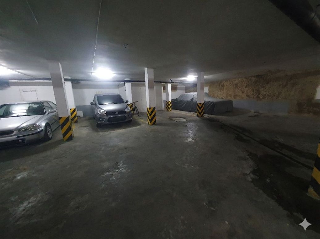 Apartamento de 3 alcobas en venta en Santa Barbara Central, Bogotá, 154 m² · foto 14 de 16