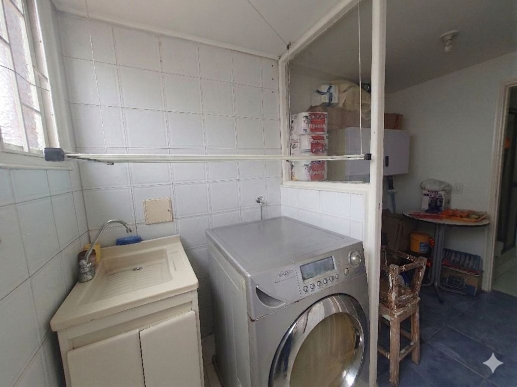 Apartamento de 3 alcobas en venta en Santa Barbara Central, Bogotá, 154 m² · foto 6 de 16