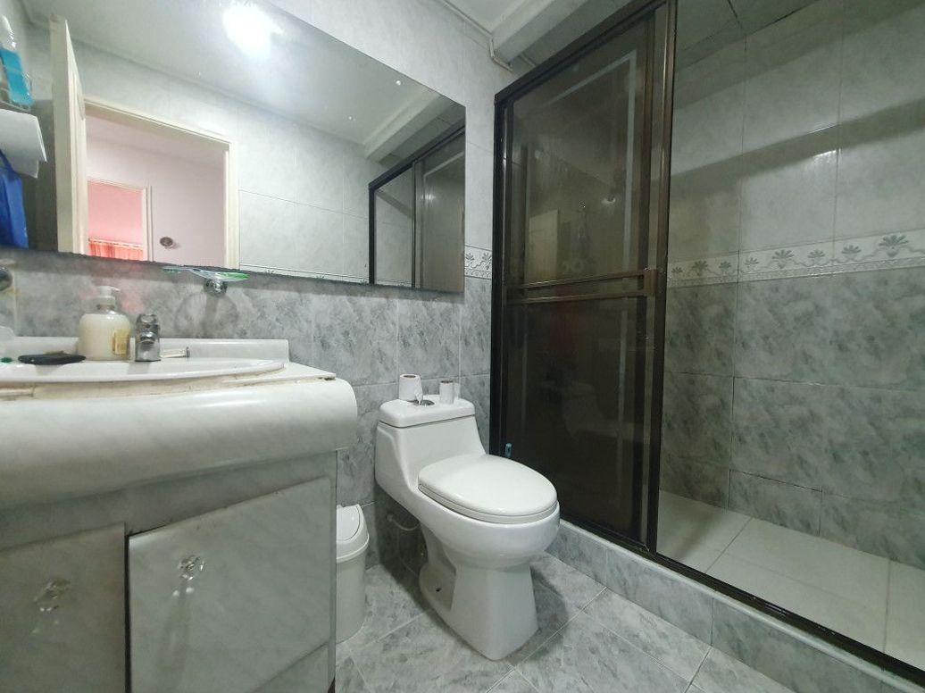 Apartamento de 3 alcobas en venta en Santa Barbara Central, Bogotá, 154 m² · foto 9 de 16