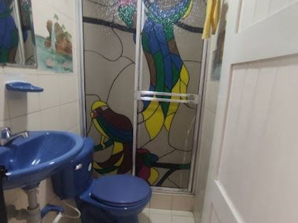 Casa de 4 alcobas en venta en El Carmelo, Bogotá, 110 m² · foto 16 de 17