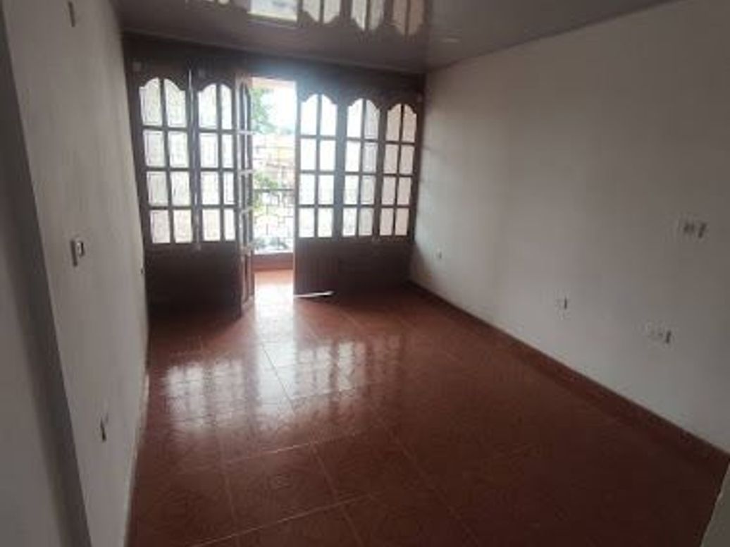 Casa de 4 alcobas en venta en El Carmelo, Bogotá, 110 m² · foto 13 de 17