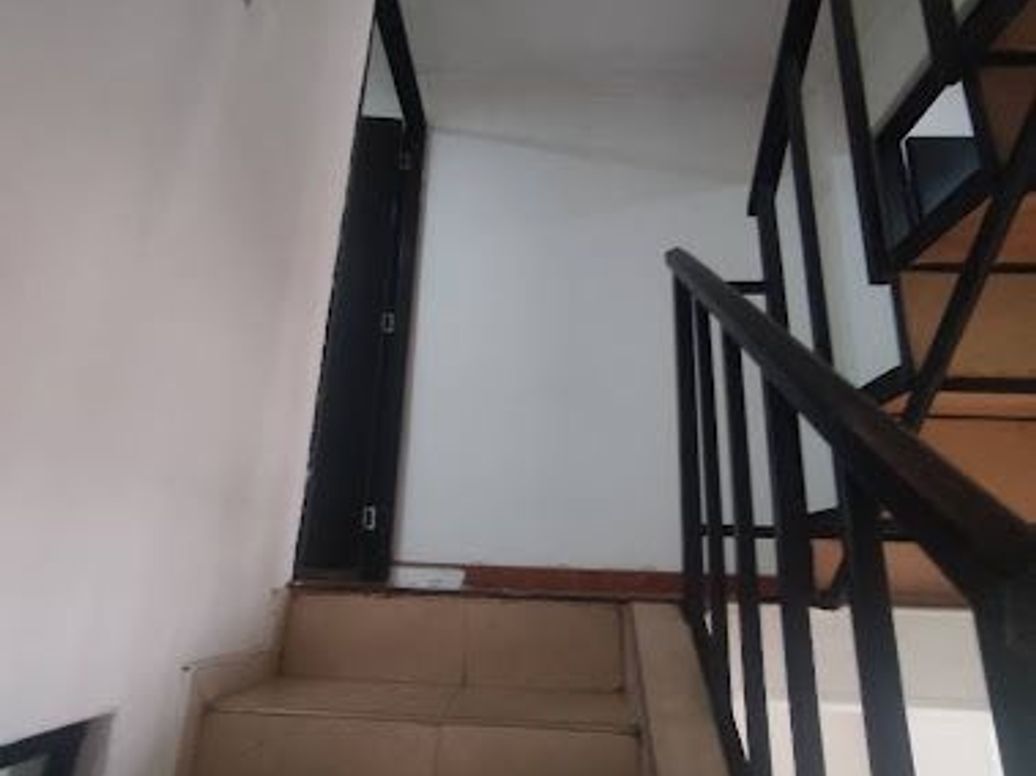 Casa de 4 alcobas en venta en El Carmelo, Bogotá, 110 m² · foto 10 de 17