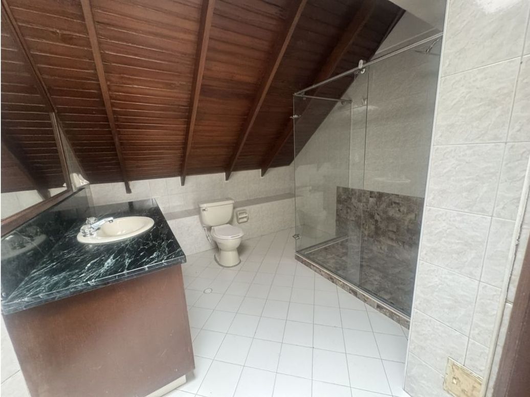 Apartamento de 3 alcobas en venta en Belmira, Bogotá, 119 m² · foto 10 de 15