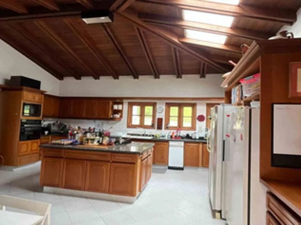 Casa de 4 alcobas en venta en Usaquén, Bogotá, 467 m² · foto 9 de 20