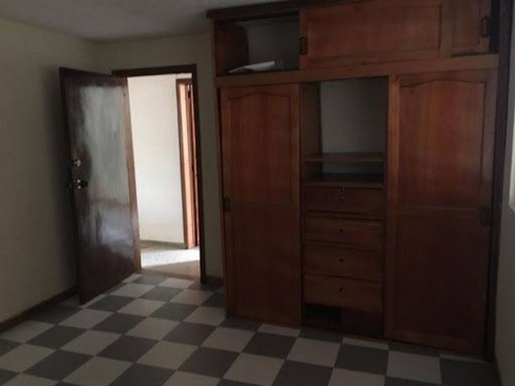 Casa de 9 alcobas en venta en San Rafael, Bogotá, 323 m² · foto 20 de 20