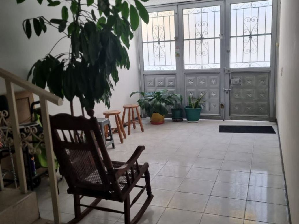 Casa de 3 alcobas en venta en Gilmar, Bogotá, 108 m² · foto 3 de 19