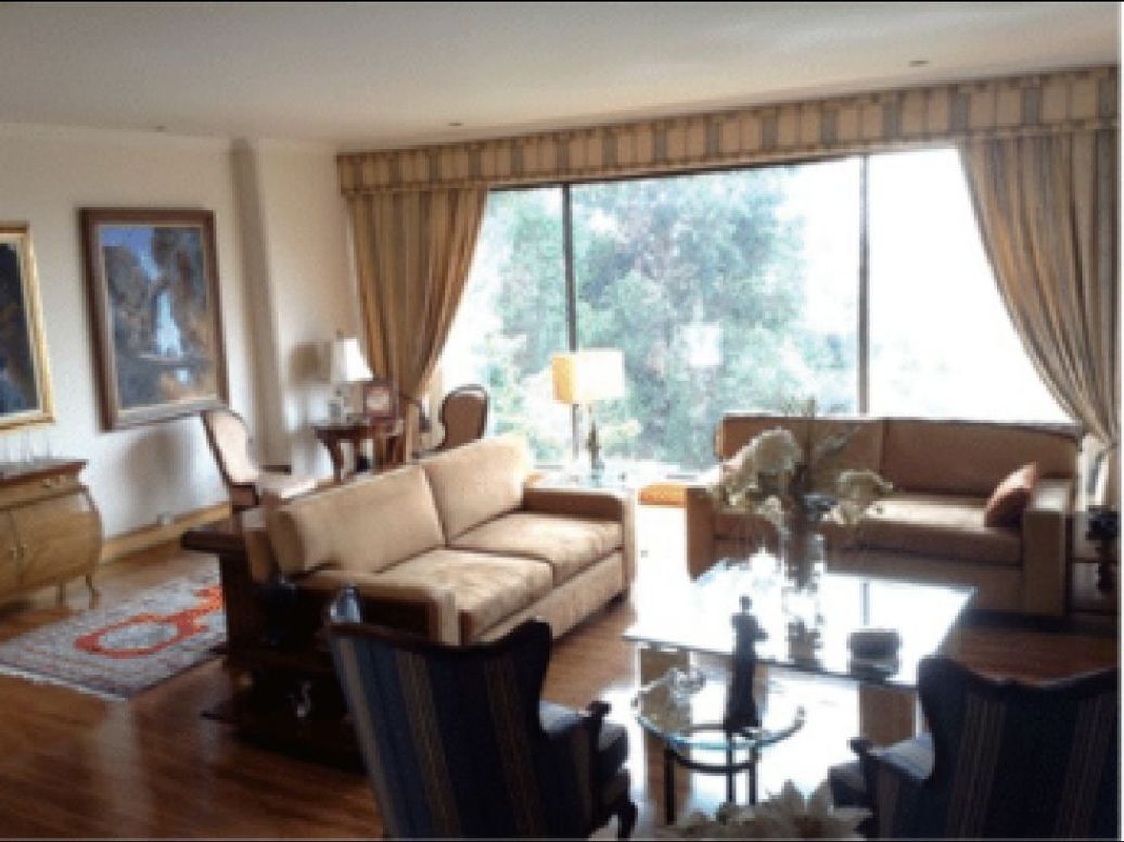 Apartamento de 4 alcobas en venta en Cerros De Suba, Bogotá, 487 m² · foto 3 de 20