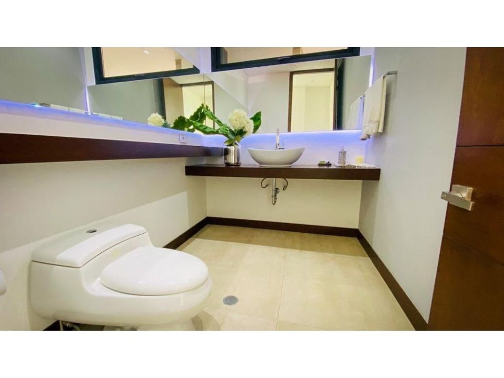 Casa de 4 alcobas en venta en Suba, Bogotá, 440 m² · foto 13 de 20