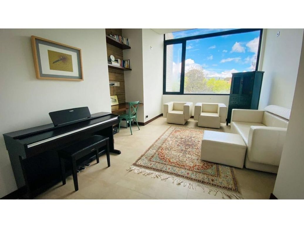 Casa de 4 alcobas en venta en Suba, Bogotá, 440 m² · foto 12 de 20