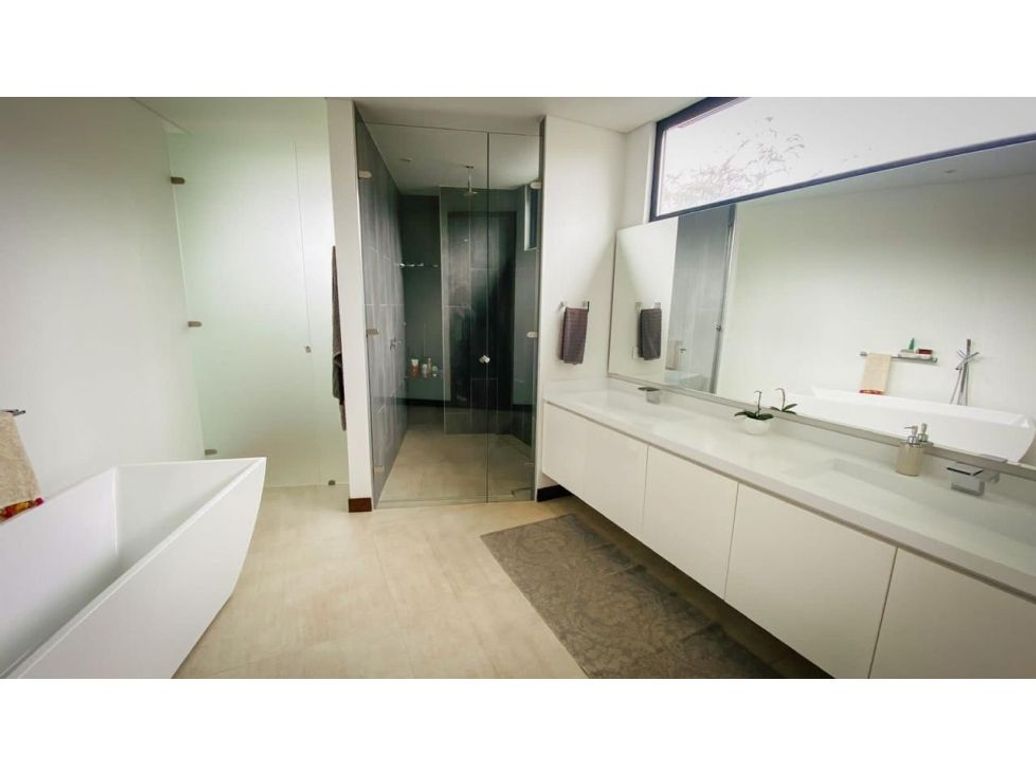 Casa de 4 alcobas en venta en Suba, Bogotá, 440 m² · foto 20 de 20