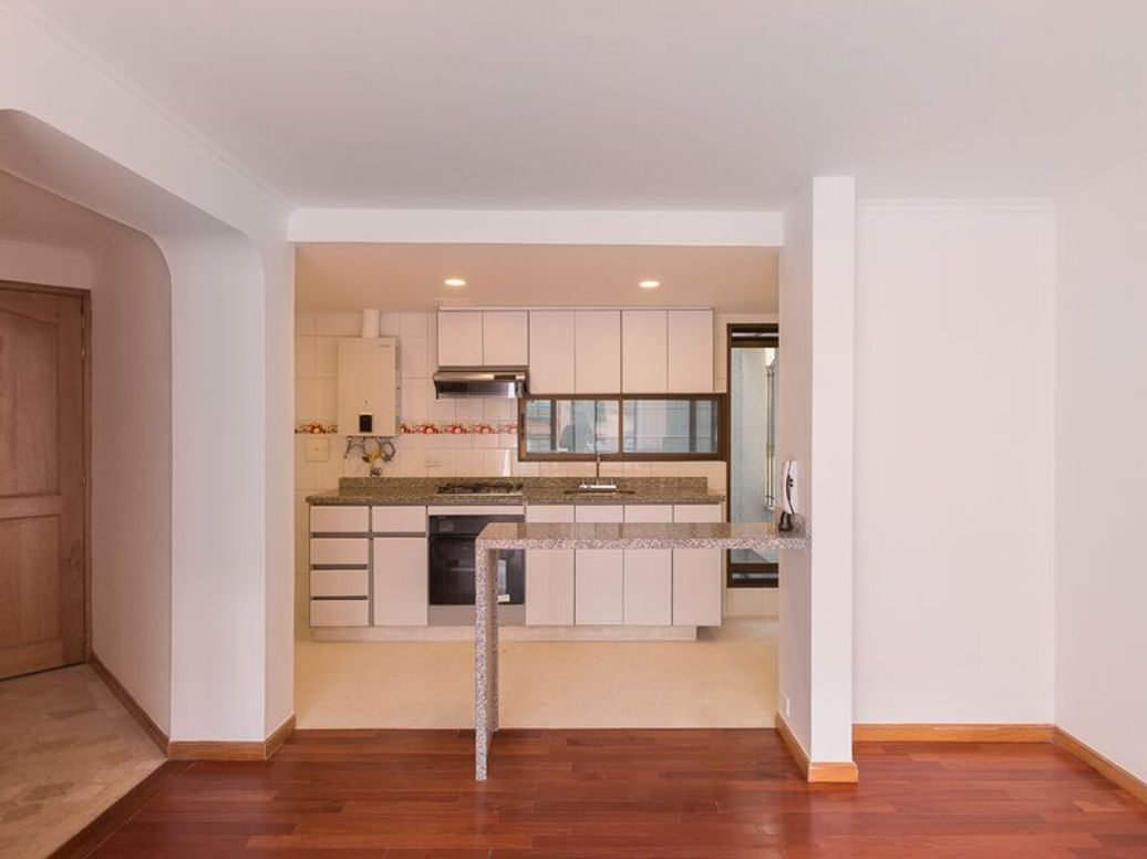 Apartamento de 3 alcobas en venta en Pasadena, Bogotá, 90 m² · foto 5 de 11