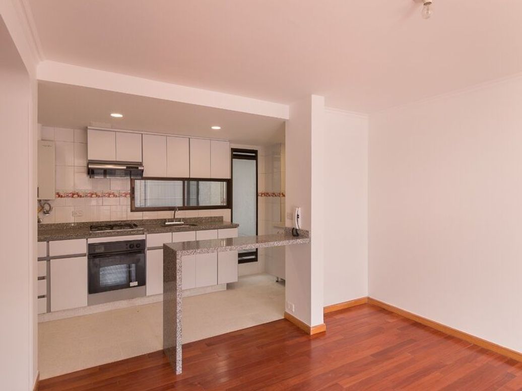 Apartamento de 3 alcobas en venta en Pasadena, Bogotá, 90 m² · foto 6 de 11
