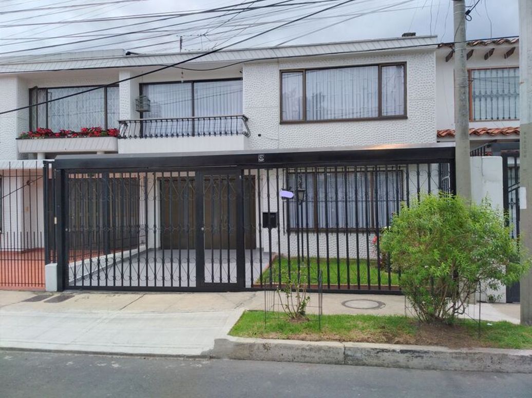Casa de 4 alcobas en venta en Mónaco, Bogotá, 250 m² · foto 19 de 19