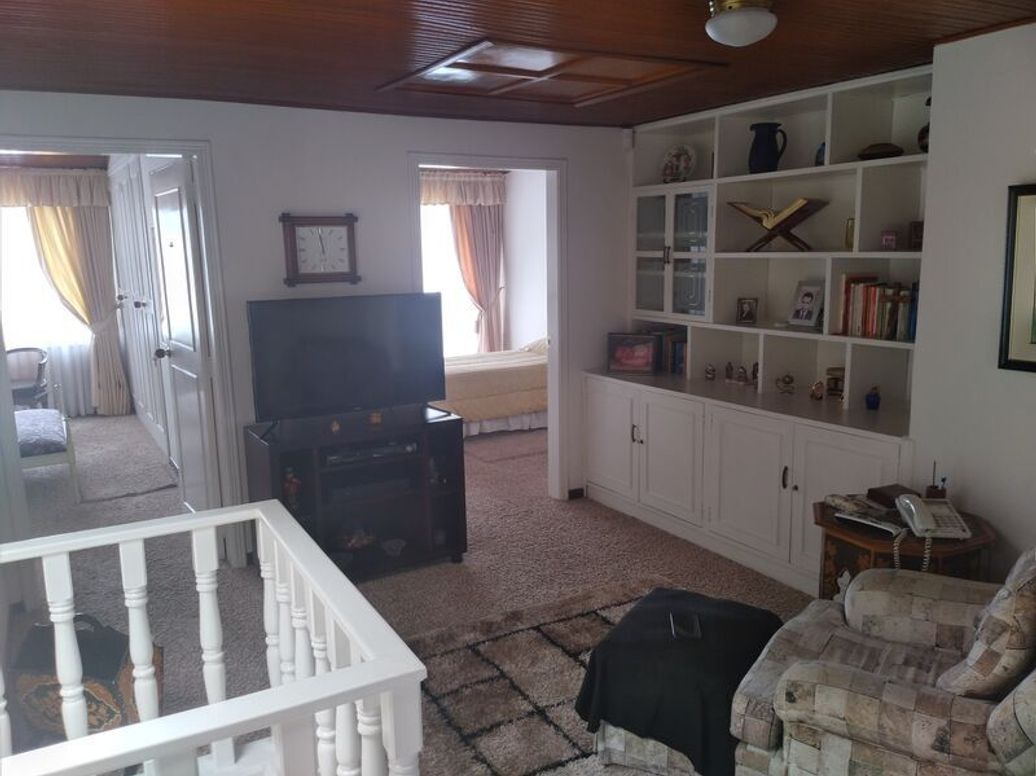 Casa de 4 alcobas en venta en Mónaco, Bogotá, 250 m² · foto 4 de 19
