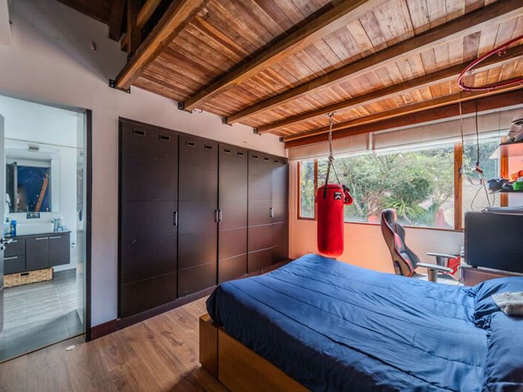 Casa de 3 alcobas en venta en Suba Naranjos, Bogotá, 300 m² · foto 9 de 20