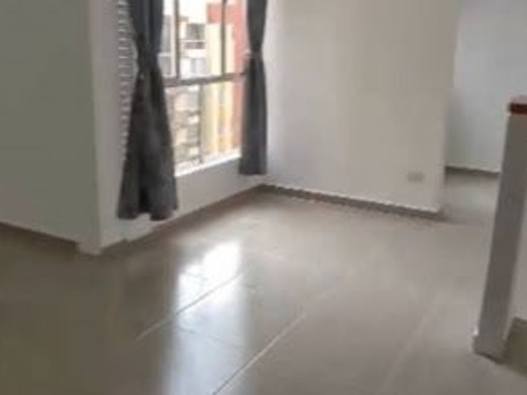 Apartaestudio en venta en Fontibón Centro, Bogotá, 39 m² · foto 10 de 15