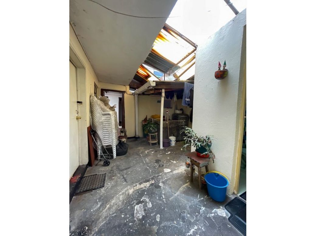 Casa de 6 alcobas en venta en Simón Bolívar, Bogotá, 150 m² · foto 8 de 20