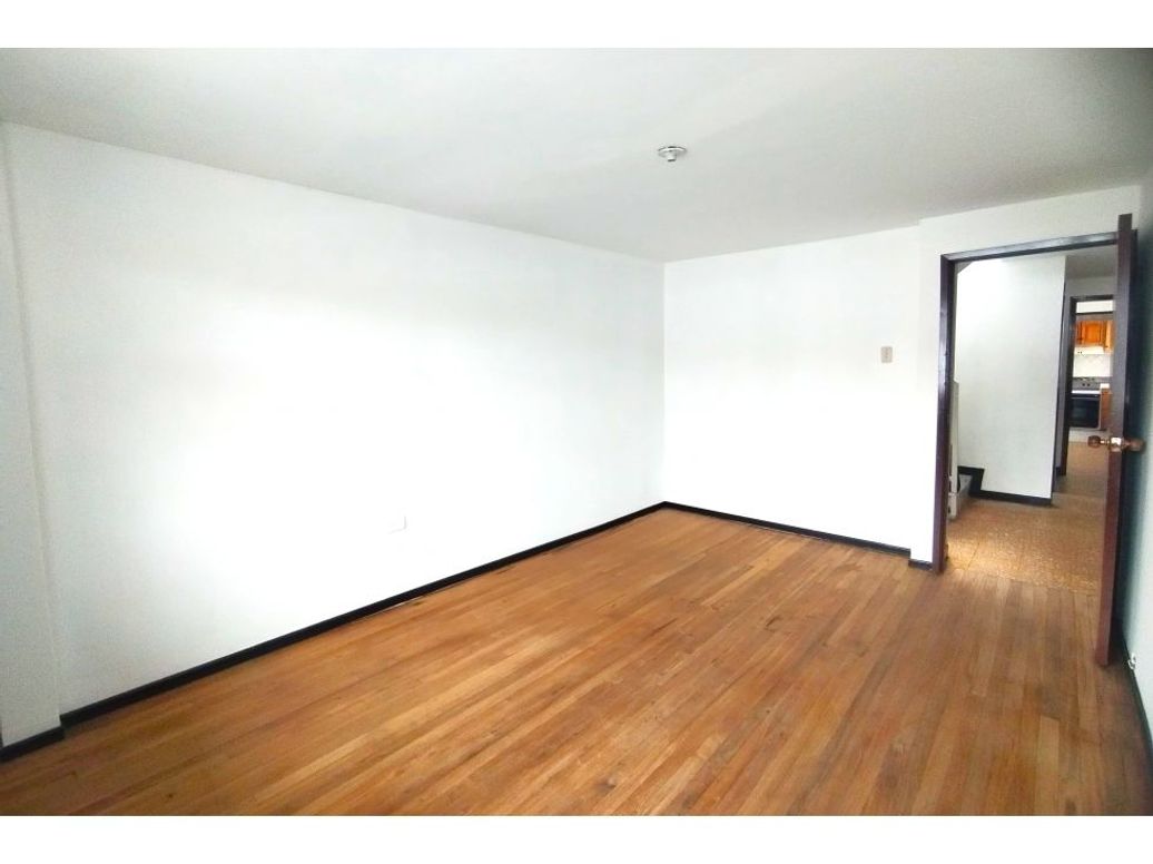 Casa de 6 alcobas en venta en Acapulco, Bogotá, 170 m² · foto 4 de 16