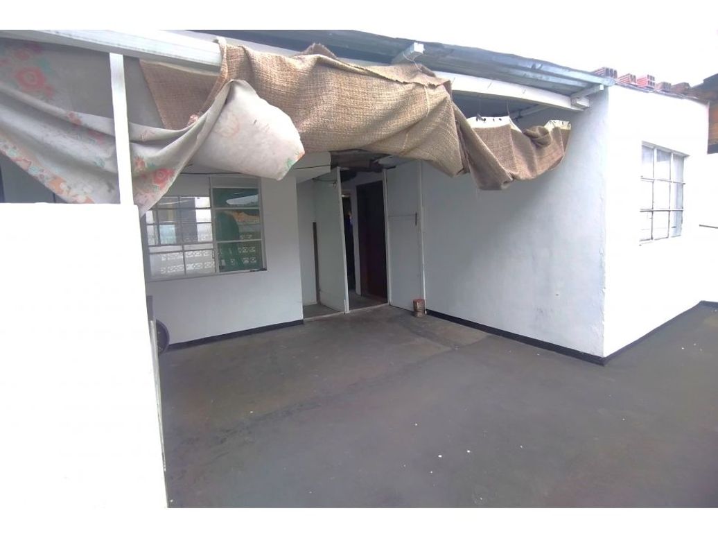 Casa de 6 alcobas en venta en Acapulco, Bogotá, 170 m² · foto 11 de 16