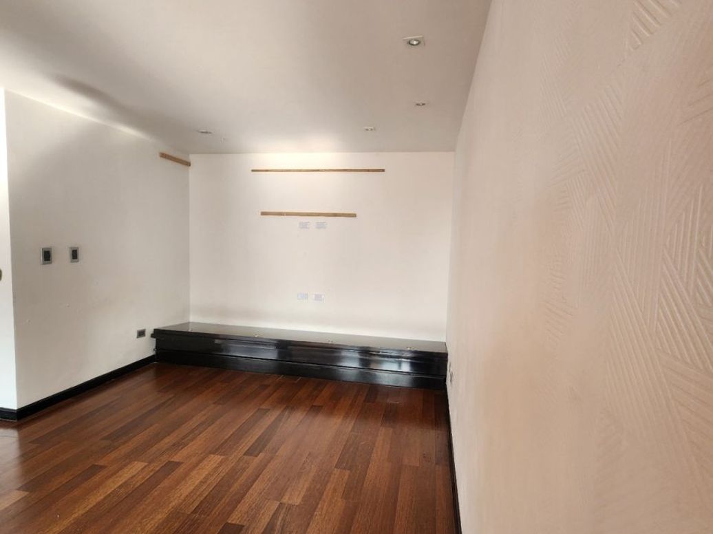 Apartamento de 3 alcobas en venta en San Patricio, Bogotá, 206 m² · foto 18 de 20