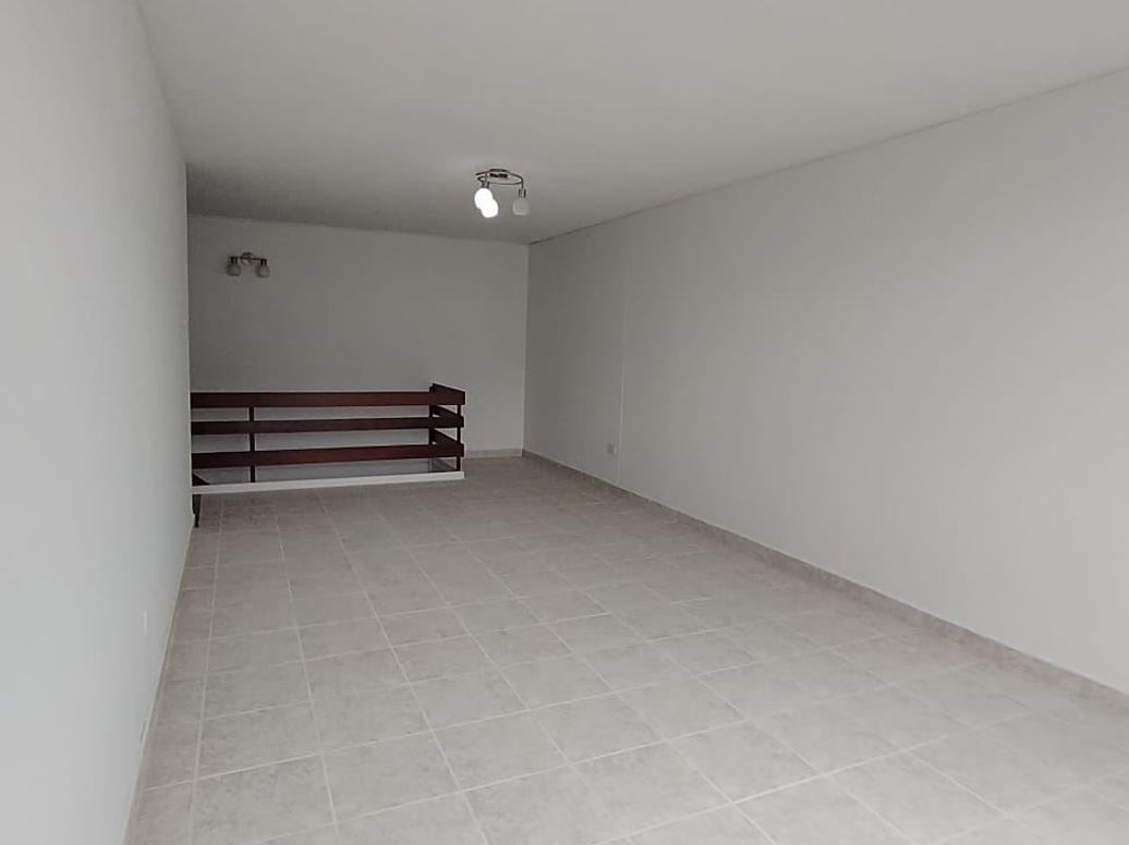 Apartamento de 4 alcobas en venta en Colseguros, Bogotá, 113 m² · foto 4 de 20