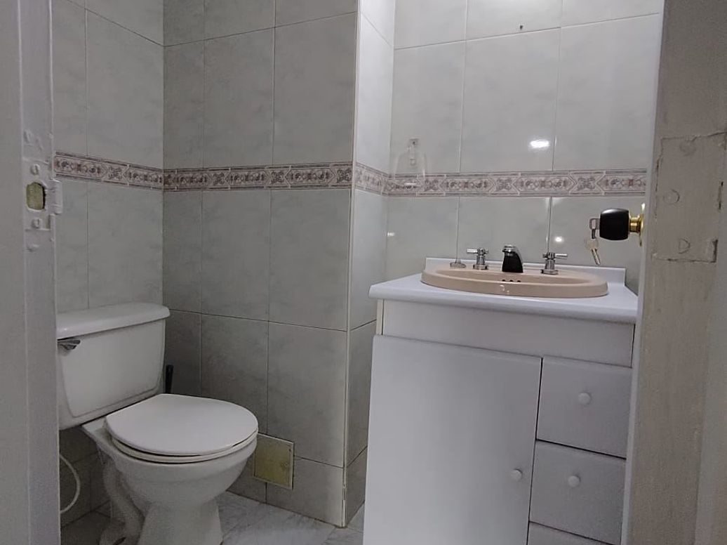 Apartamento de 4 alcobas en venta en Colseguros, Bogotá, 113 m² · foto 17 de 20