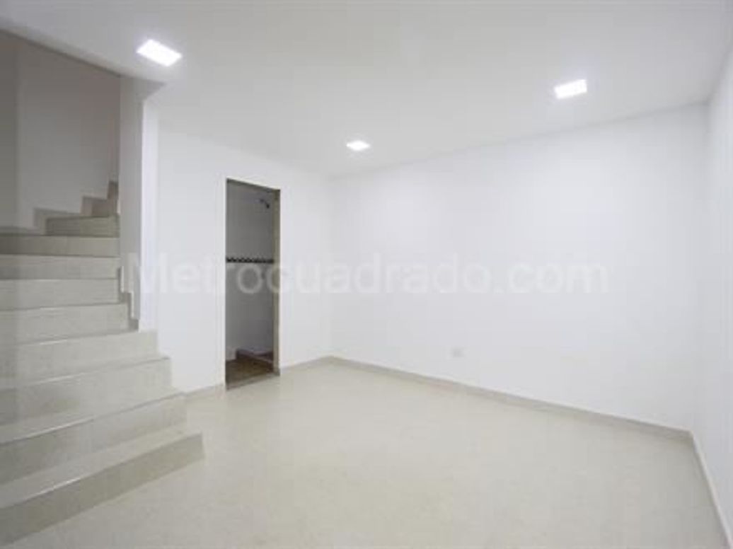 Casa de 2 alcobas en venta en San Bernardino, Bogotá, 224 m² · foto 5 de 15
