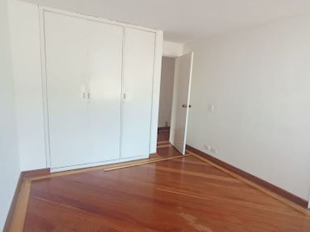 Apartamento de 3 alcobas en venta en La Floresta Norte, Bogotá, 115 m² · foto 14 de 17