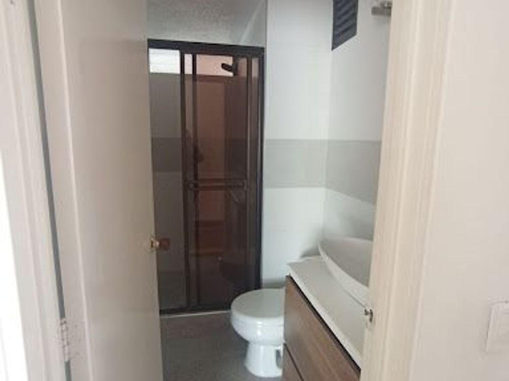 Apartamento de 3 alcobas en venta en La Floresta Norte, Bogotá, 115 m² · foto 9 de 17