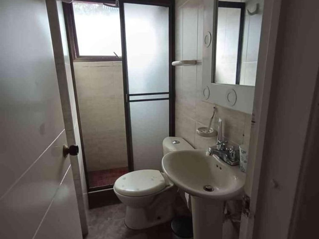 Apartamento de 3 alcobas en venta en Belalcázar, Bogotá, 110 m² · foto 3 de 11