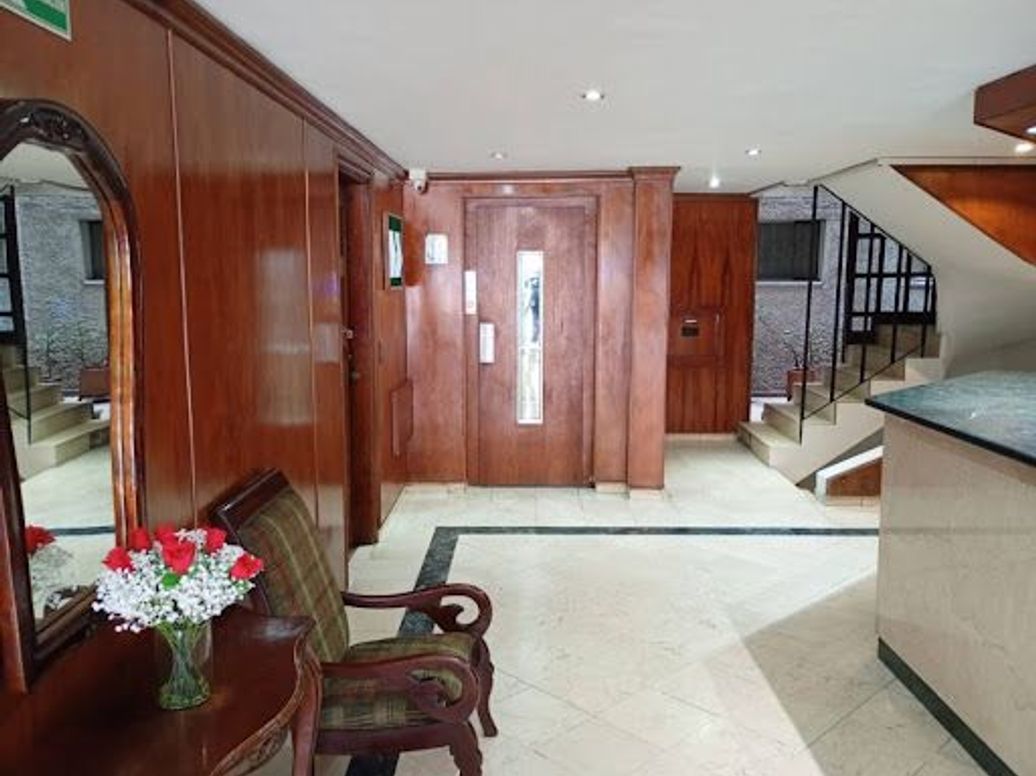 Apartamento de 4 alcobas en venta en Chicó Norte, Bogotá, 92 m² · foto 2 de 20