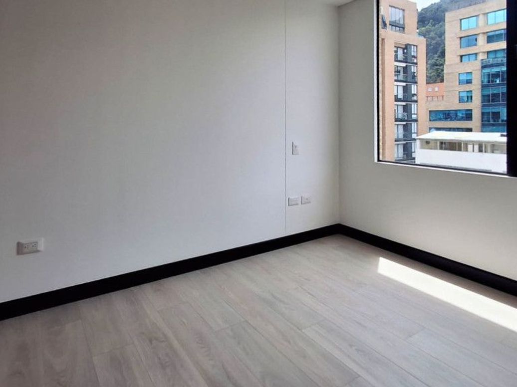 Apartaestudio en venta en Santa Barbara Oriental, Bogotá, 38 m² · foto 6 de 10