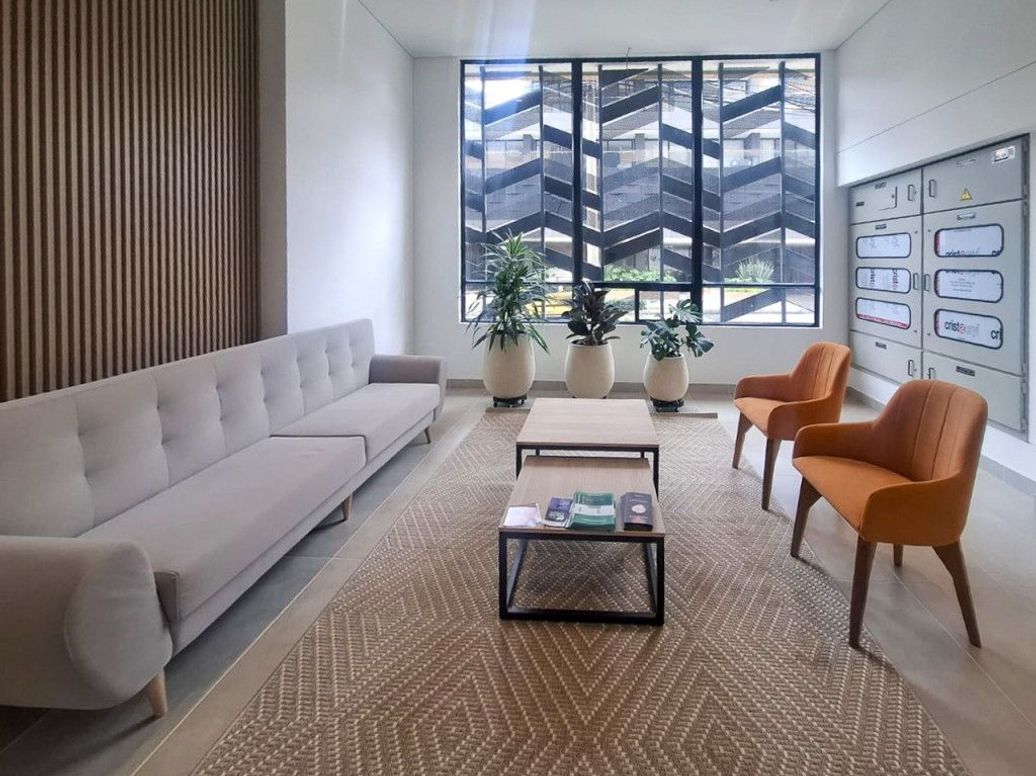Apartaestudio en venta en Santa Barbara Oriental, Bogotá, 38 m² · foto 2 de 10