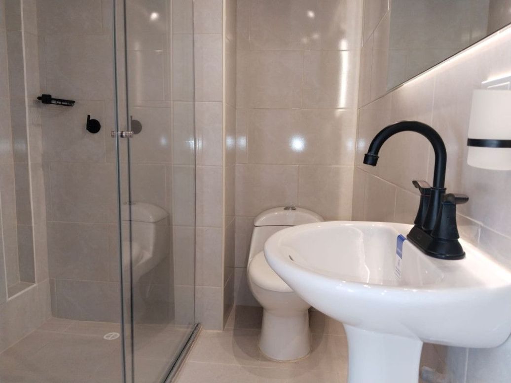 Apartamento de 2 alcobas en venta en El Refugio, Bogotá, 66 m² · foto 10 de 20