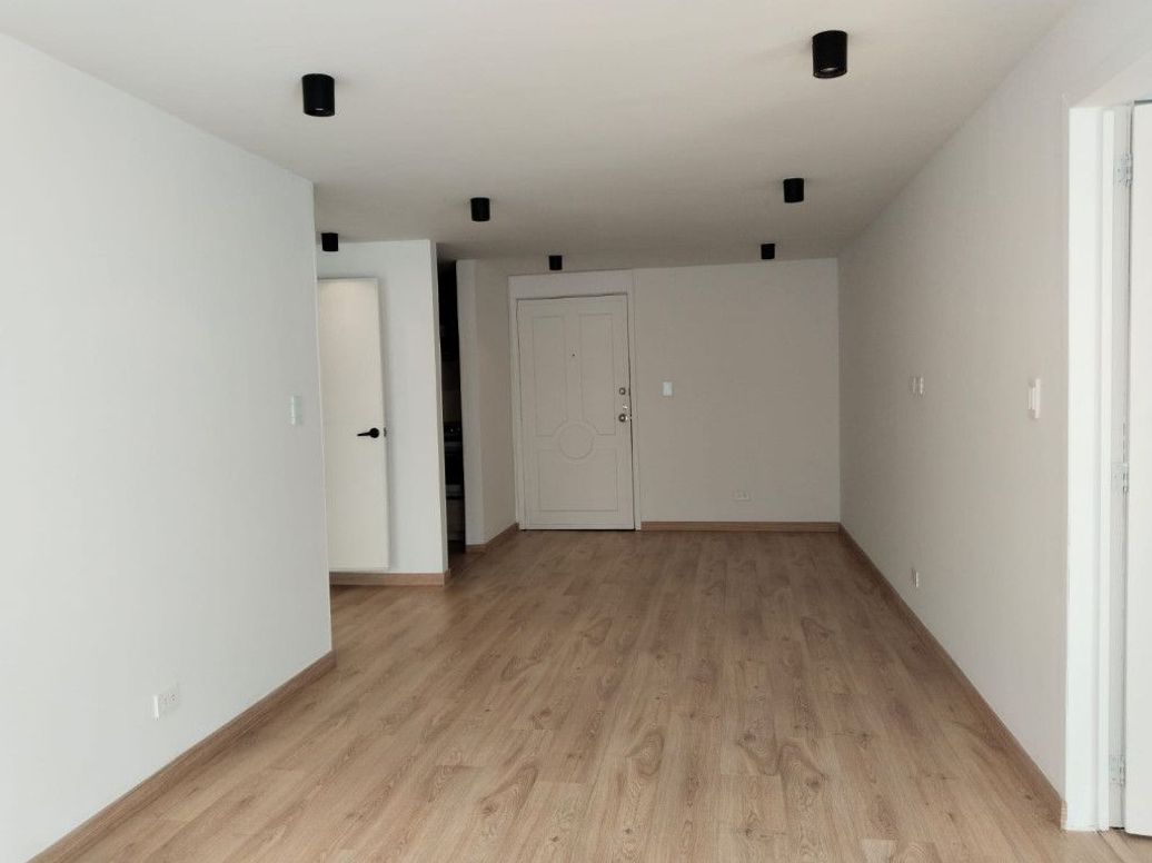 Apartamento de 2 alcobas en venta en El Refugio, Bogotá, 66 m² · foto 11 de 20