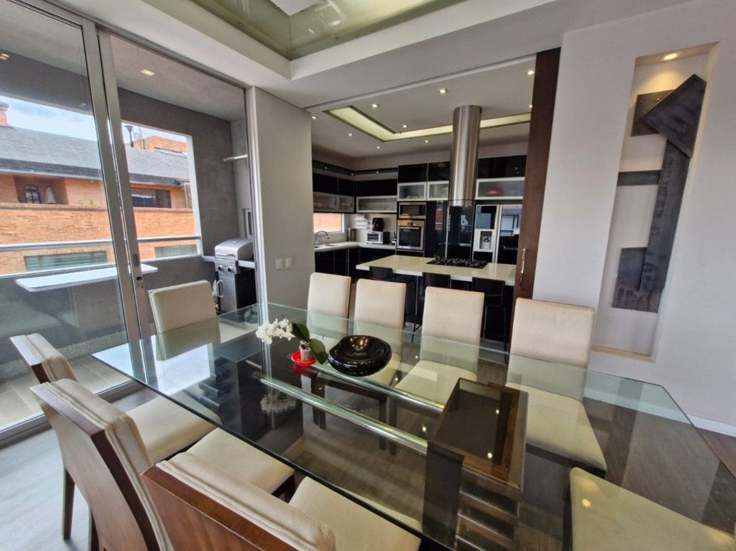 Apartamento de 4 alcobas en venta en Molinos Norte, Bogotá, 245 m² · foto 4 de 20